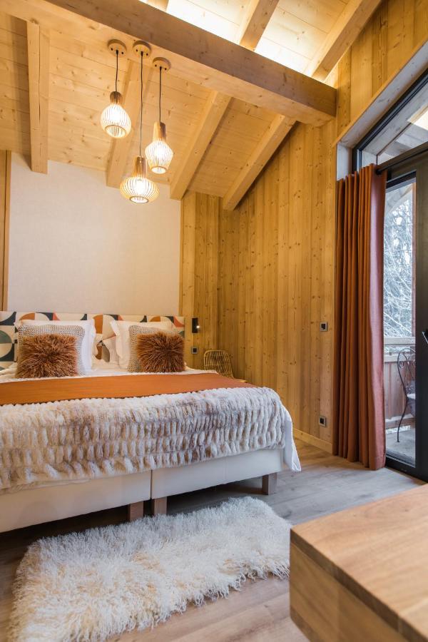 Sur Les Monts Morzine Bed & Breakfast *