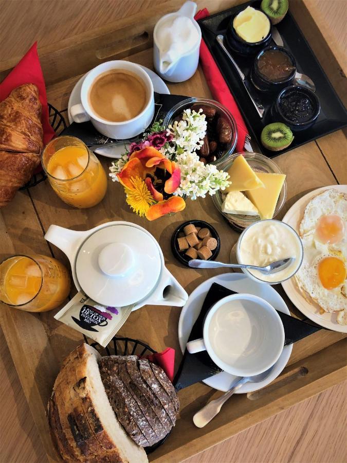 Sur Les Monts Morzine Bed & Breakfast *